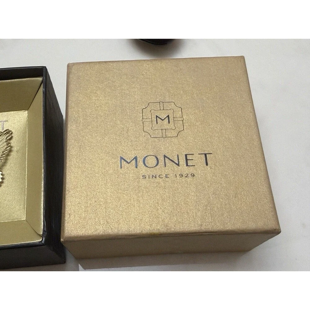 Lovely Monet Vintage Gold Tone Butterfly Brooch With Rhinestones